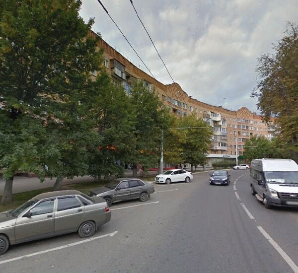 Банкомат банка Россия по адресу пл. Мира,  д. 2